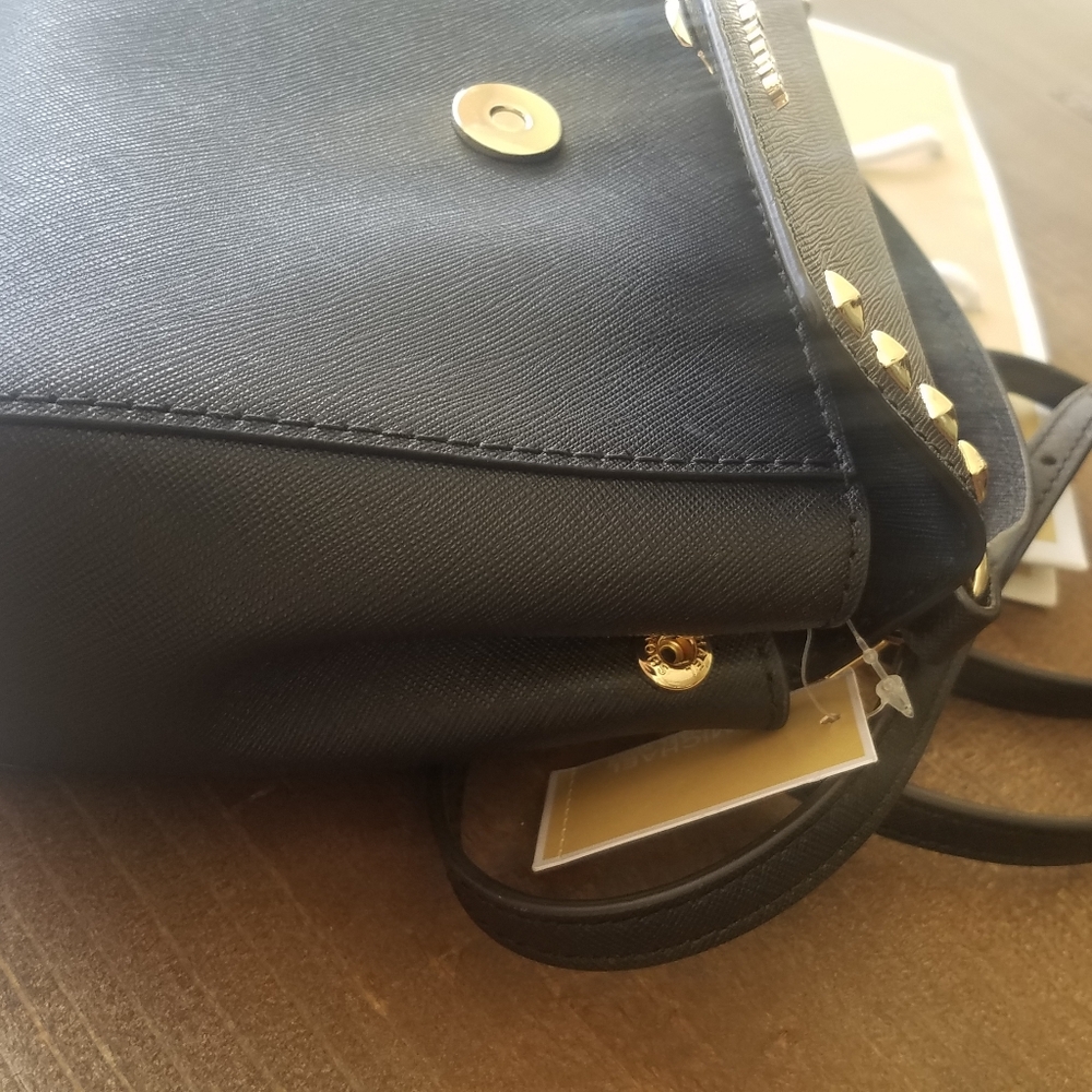 Michael Kors Karla MINI crossbody - Picture 4 of 8